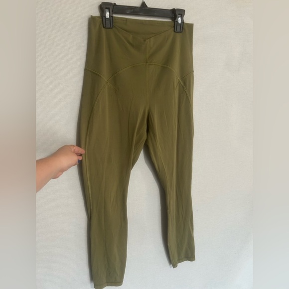 Lululemon leggings - Picture 6 of 6